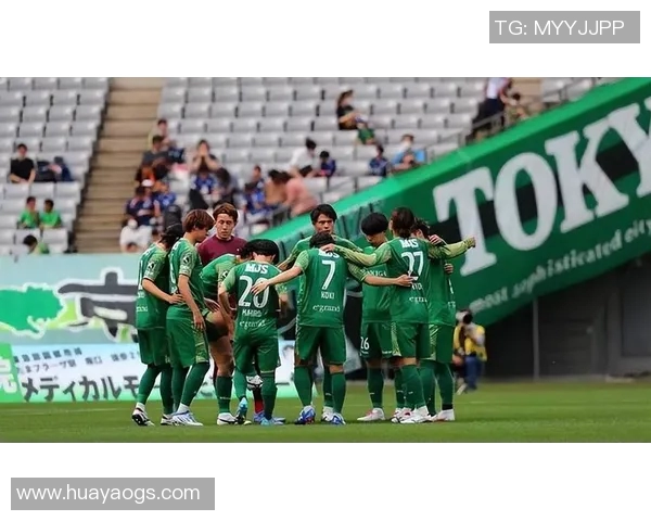 太阳引领绿茵风潮 足球球星们如何在赛场上发光发热